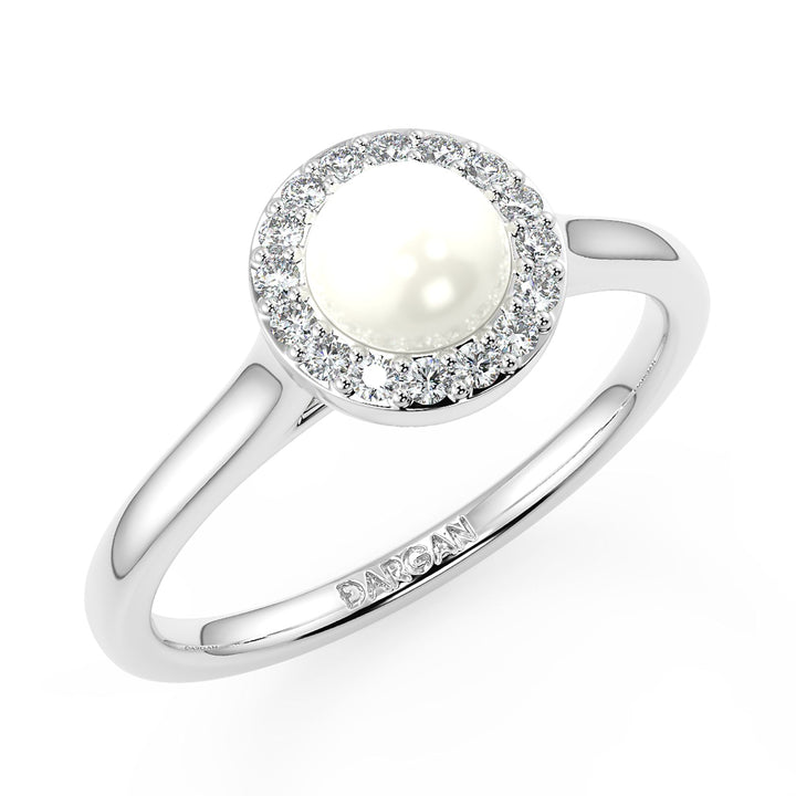 Elegant Pearl Halo Ring