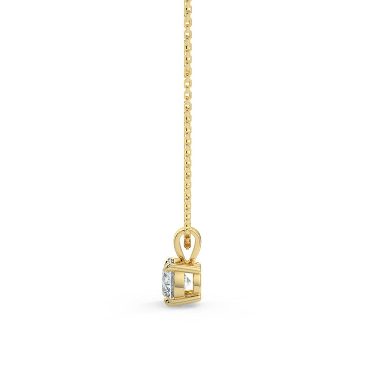 Round Cut Diamond Pendant Necklace